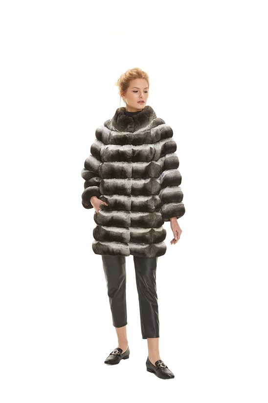 Shaky Women's Chinchilla Fur Short Coat with Suede Leather trimming Natural