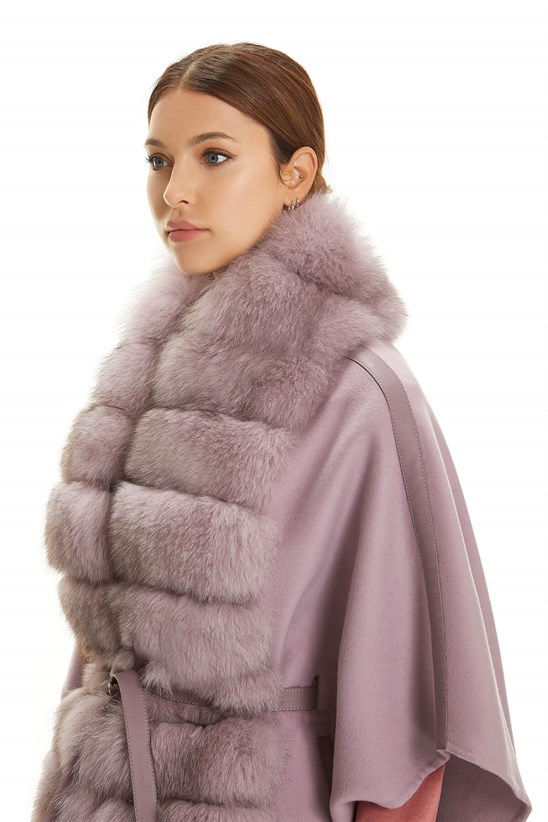 Shaky Women's Loro Piana 100% Wool Fabric Cape with Fox trimming Lilac