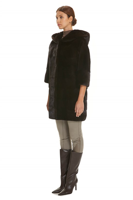 Shaky Women's Mink Fur Short Coat  Blackglama