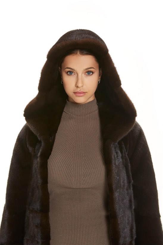 Shaky Women's Mink Fur Short Coat  Natural Black